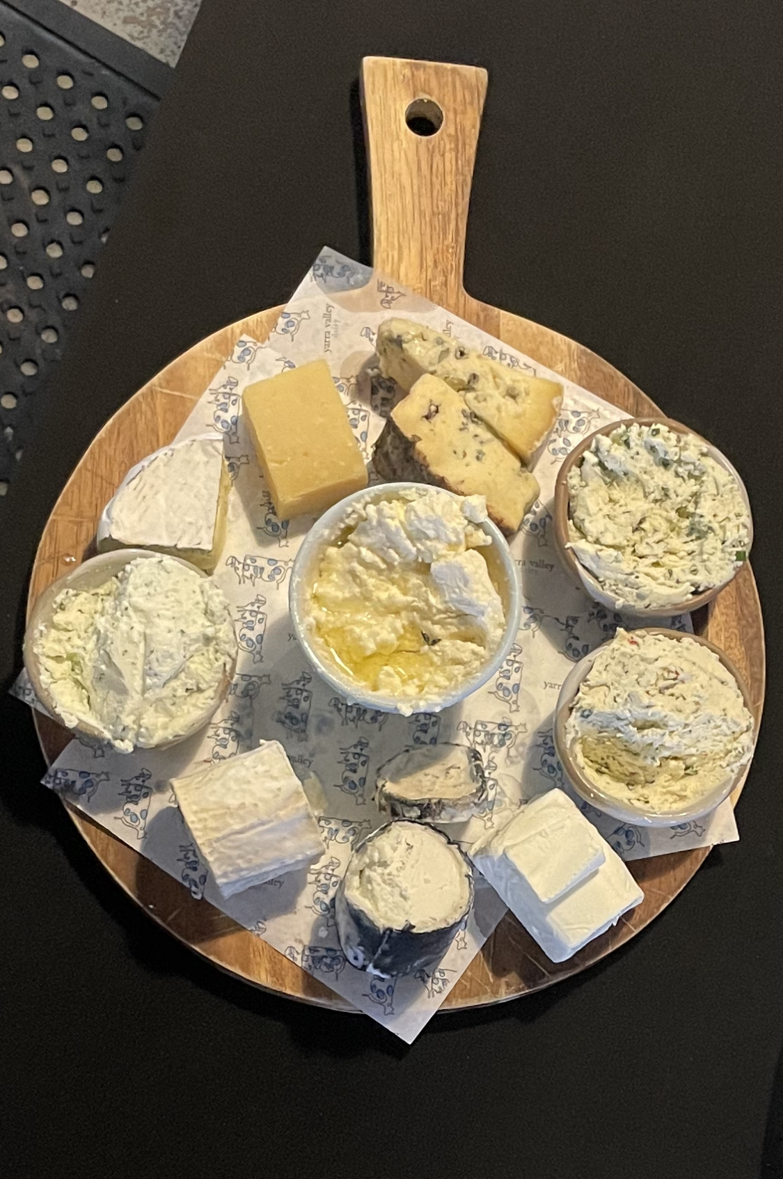 Cheese tastings at Yarra Valley Dairy