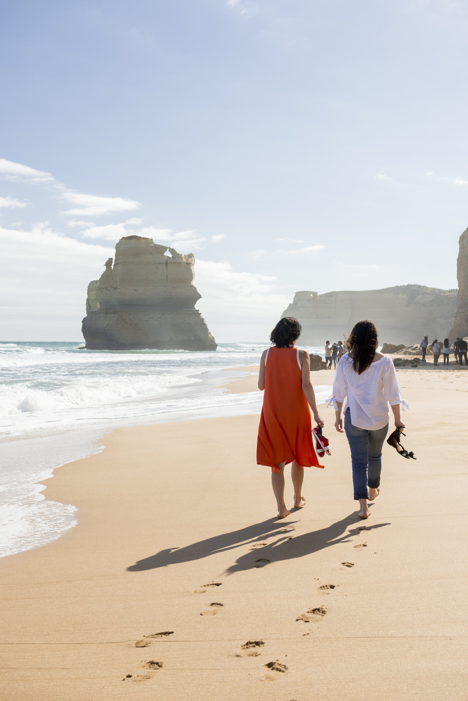 Walk along the beach at Gibson Steps